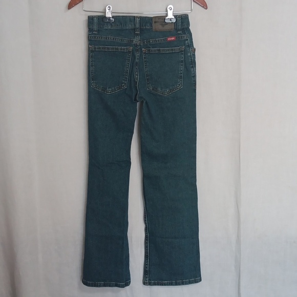 Wrangler Boy's Classic Bootcut Medium Wash Jeans Size 14 Slim - Picture 4 of 4